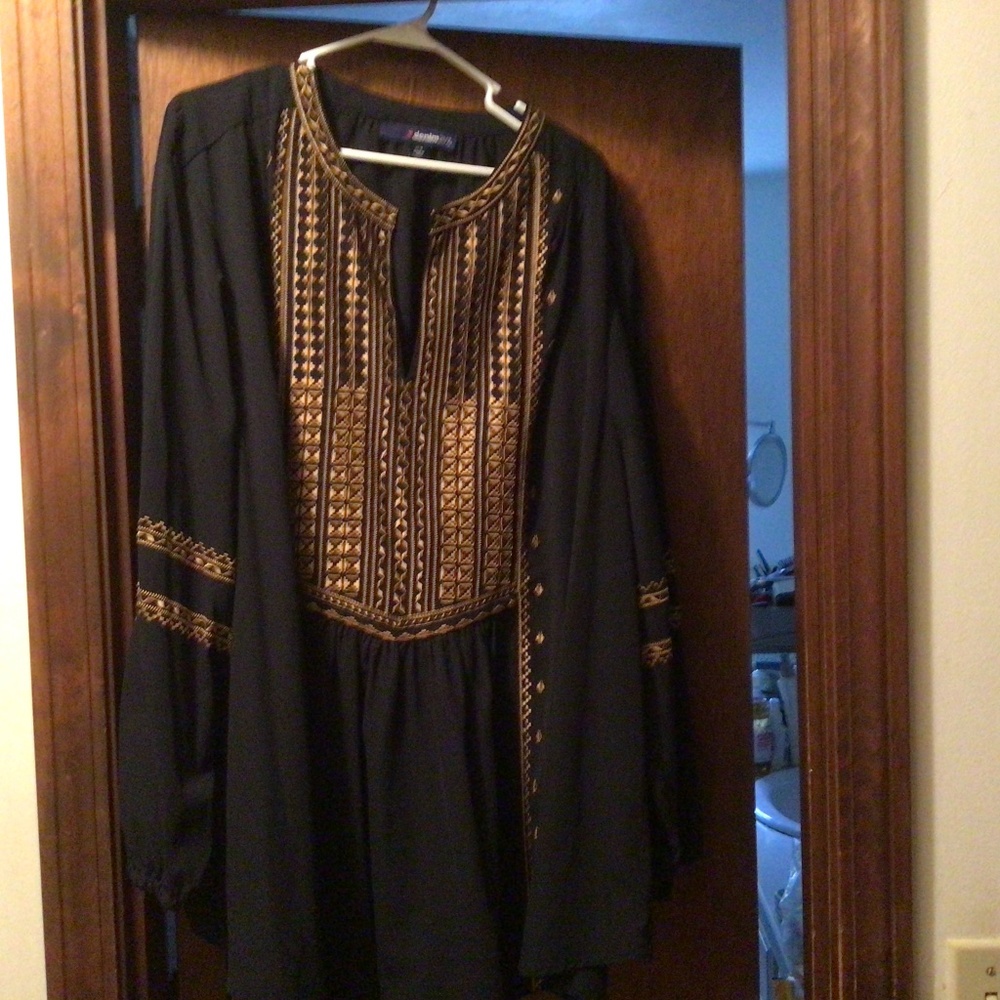 NWOT love denim rayon embroidered tunic top